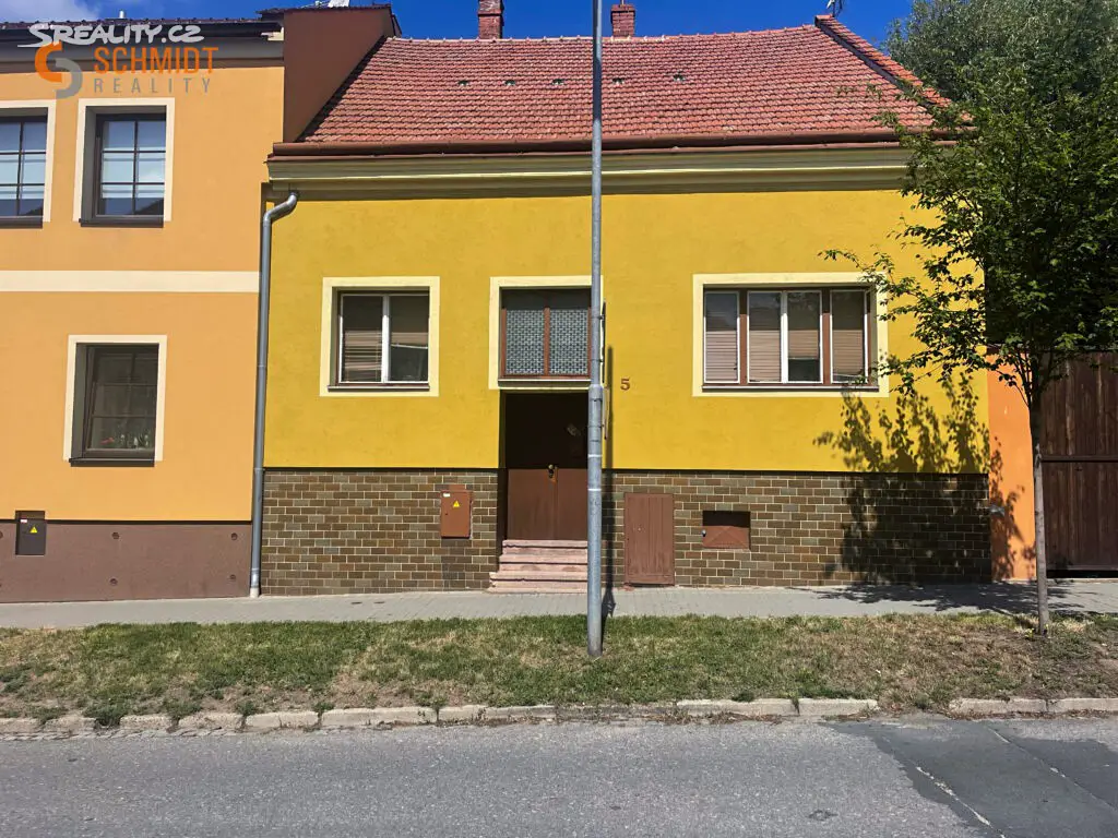 Prodej  rodinného domu 145 m², pozemek 517 m², Mikulov, okres Břeclav