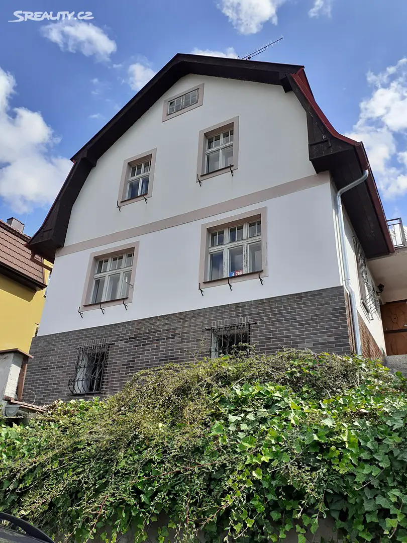 Prodej  vily 124 m², pozemek 422 m², Kvapilova, Karlovy Vary