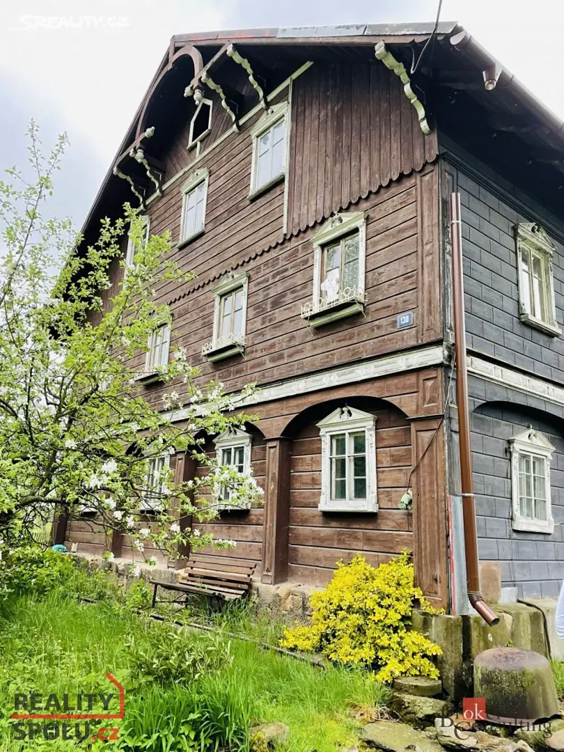 Prodej  zemědělské usedlosti 890 m², pozemek 4 543 m², Mařenice, okres Česká Lípa