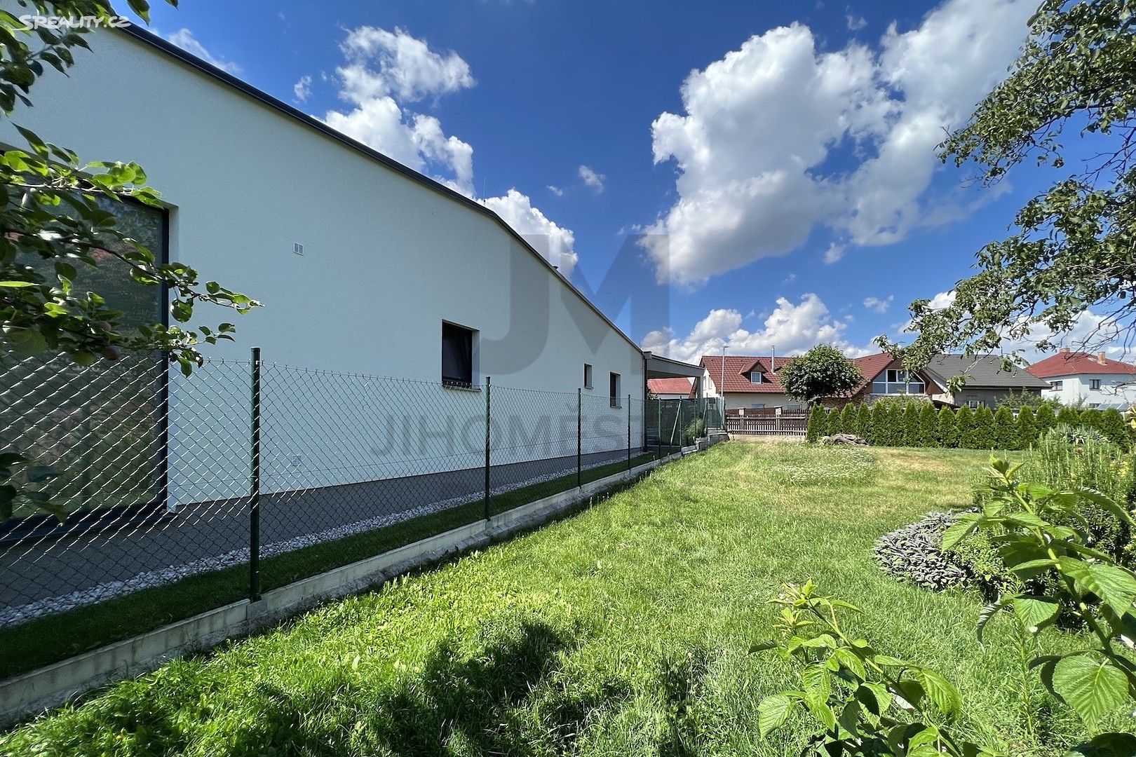 Prodej  stavebního pozemku 1 531 m², K Varadovu, Řitka