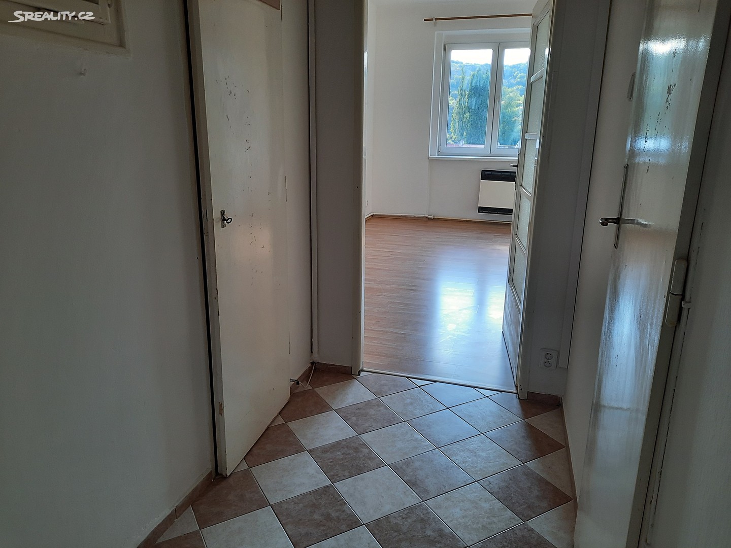 Pronájem bytu 1+1 40 m², Podolská, Praha 4 - Podolí