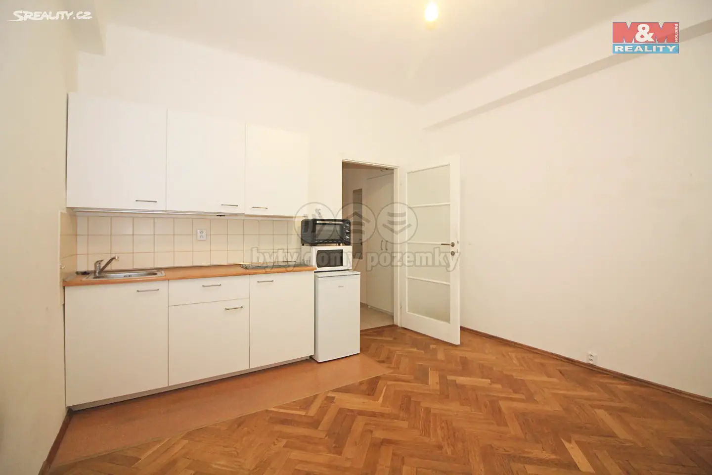 Pronájem bytu 1+kk 22 m², Spolupráce, Praha 4 - Nusle