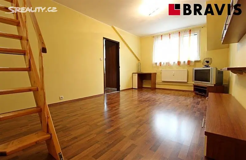 Pronájem bytu 2+1 55 m² (Mezonet), Součkova, Brno - Komín