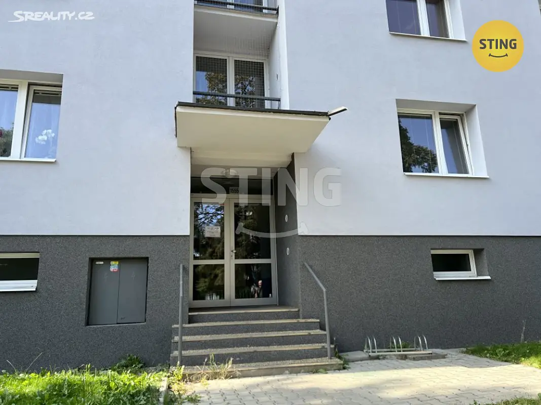 Pronájem bytu 2+1 50 m², Na Drážce, Pardubice