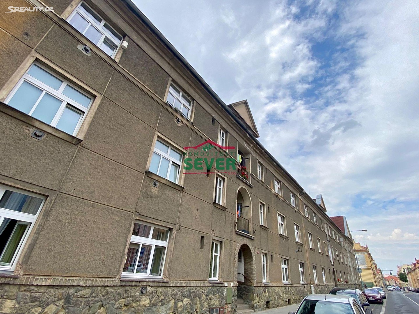 Prodej bytu 1+1 50 m², Poděbradova, Louny