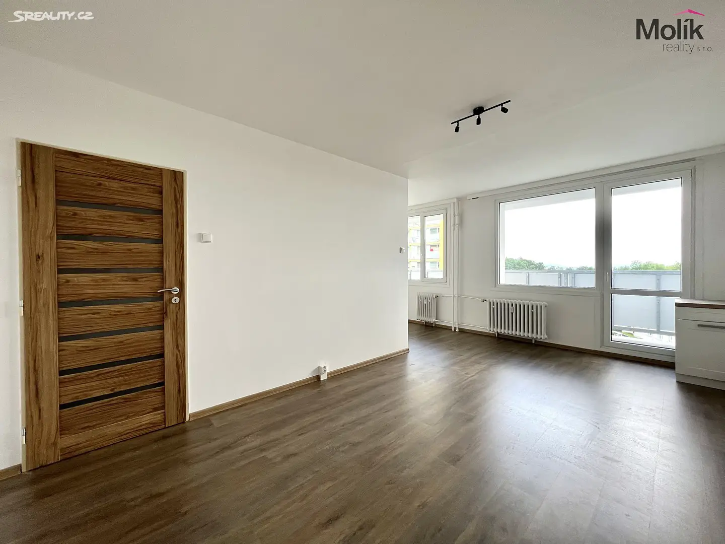 Prodej bytu 2+1 53 m², Hrdlovská, Osek