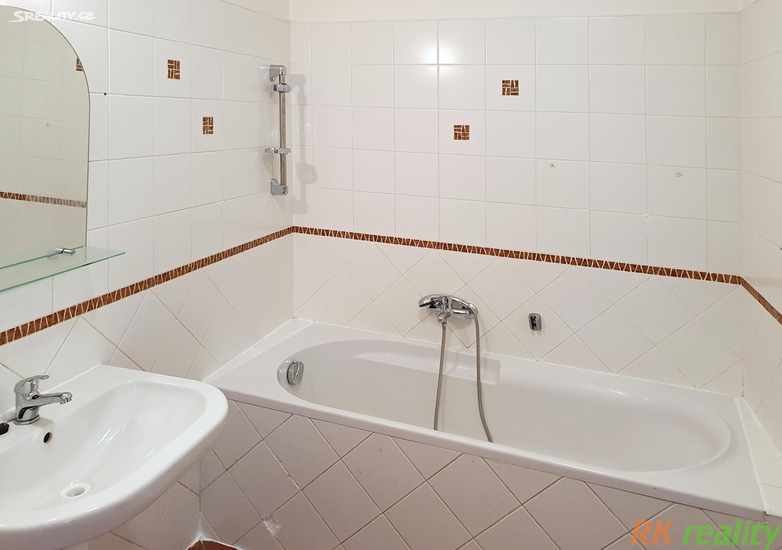 Prodej bytu 2+kk 65 m², Terezínská, Karlovy Vary - Doubí