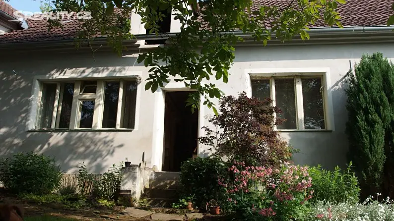 Prodej  rodinného domu 290 m², pozemek 1 055 m², Budyně nad Ohří - Vrbka, okres Litoměřice