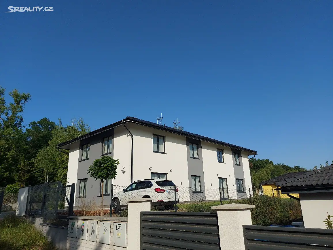 Prodej  rodinného domu 180 m², pozemek 280 m², Lesní, Milovice - Mladá