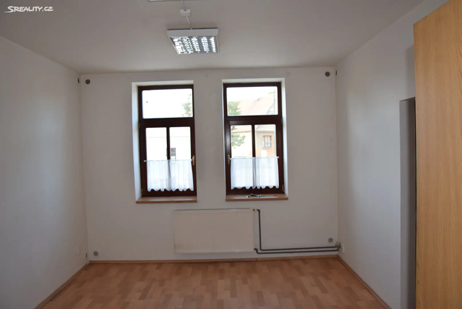 Prodej  rodinného domu 600 m², pozemek 450 m², Božkovské náměstí, Plzeň - Božkov