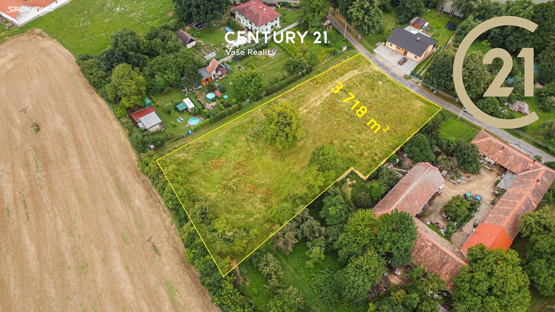 Prodej  stavebního pozemku 3 718 m², Moravské Budějovice - Jackov, okres Třebíč