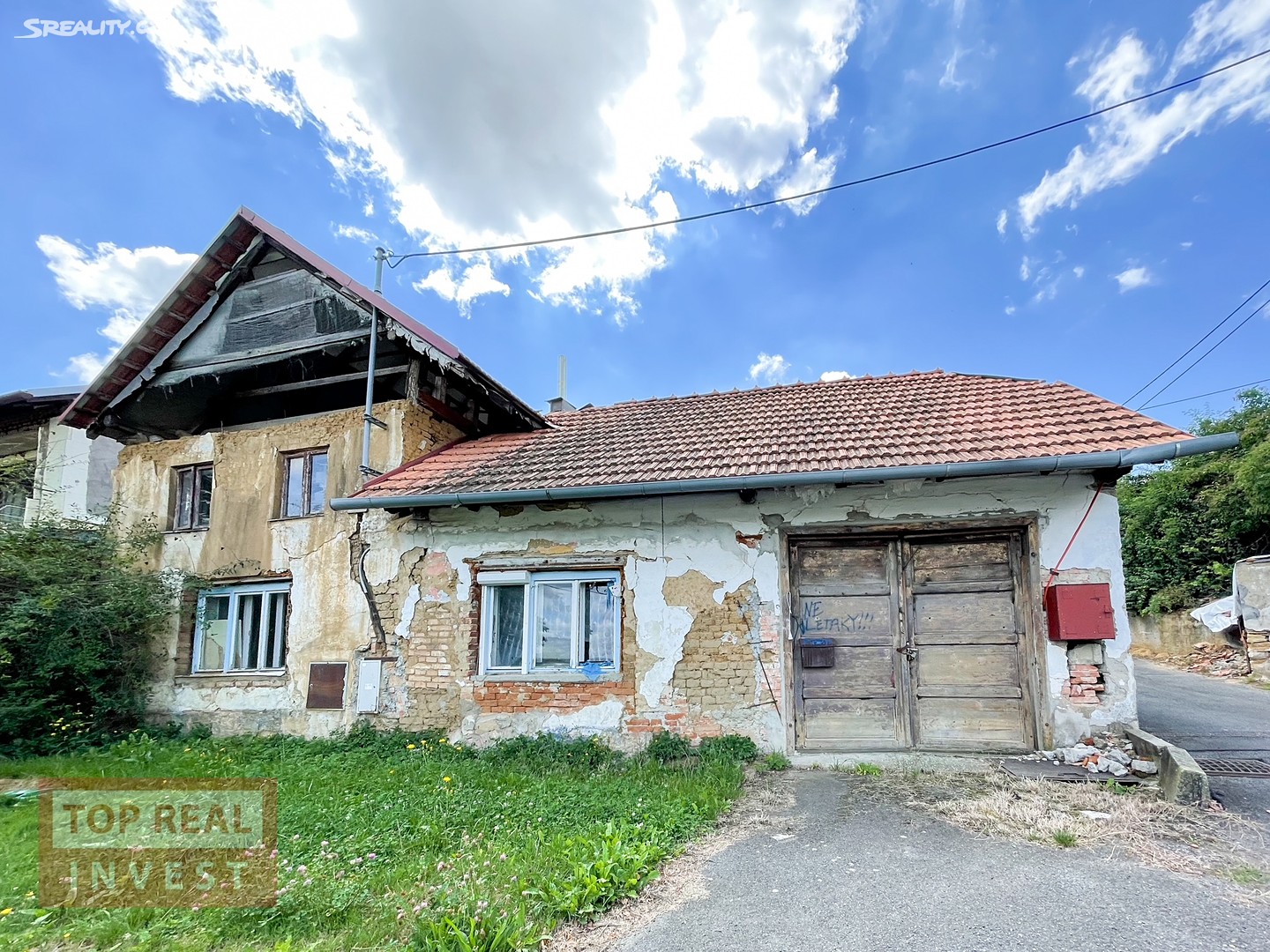 Prodej  stavebního pozemku 3 902 m², Troubky-Zdislavice - Troubky, okres Kroměříž