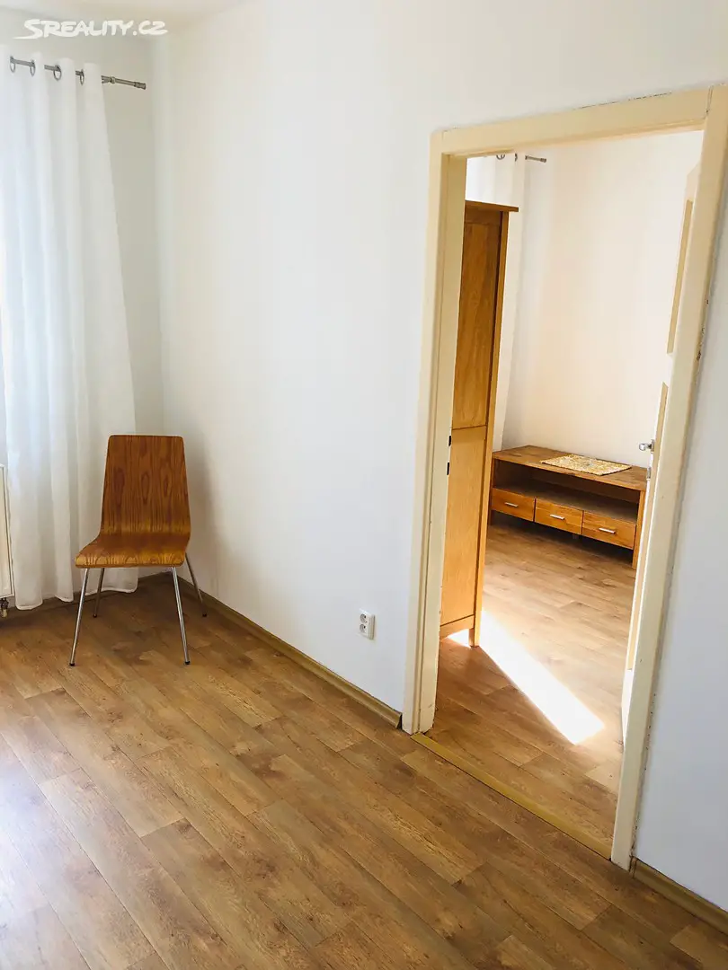 Pronájem bytu 1+1 42 m², Foersterova, Karlovy Vary