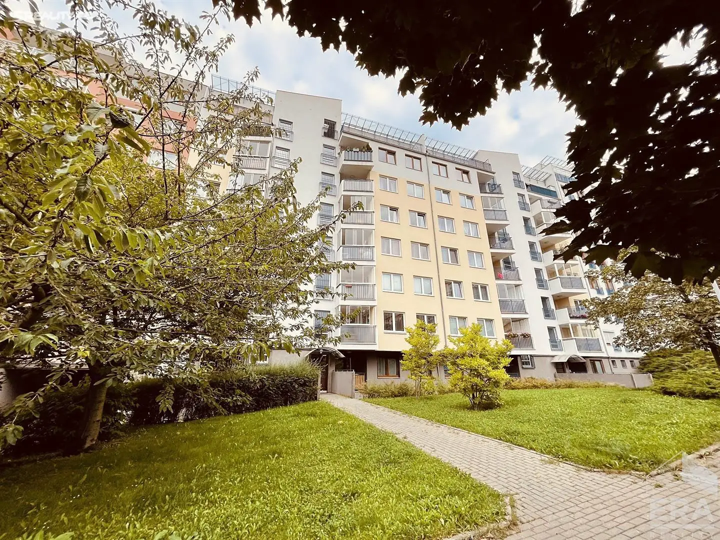 Pronájem bytu 1+kk 47 m², Kodymova, Praha 5 - Stodůlky