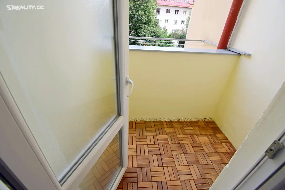 Pronájem bytu 2+1 84 m², Čimická, Praha 8 - Kobylisy
