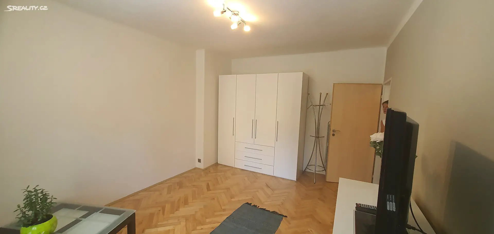 Pronájem bytu 2+kk 53 m², Nad Kajetánkou, Praha 6 - Břevnov