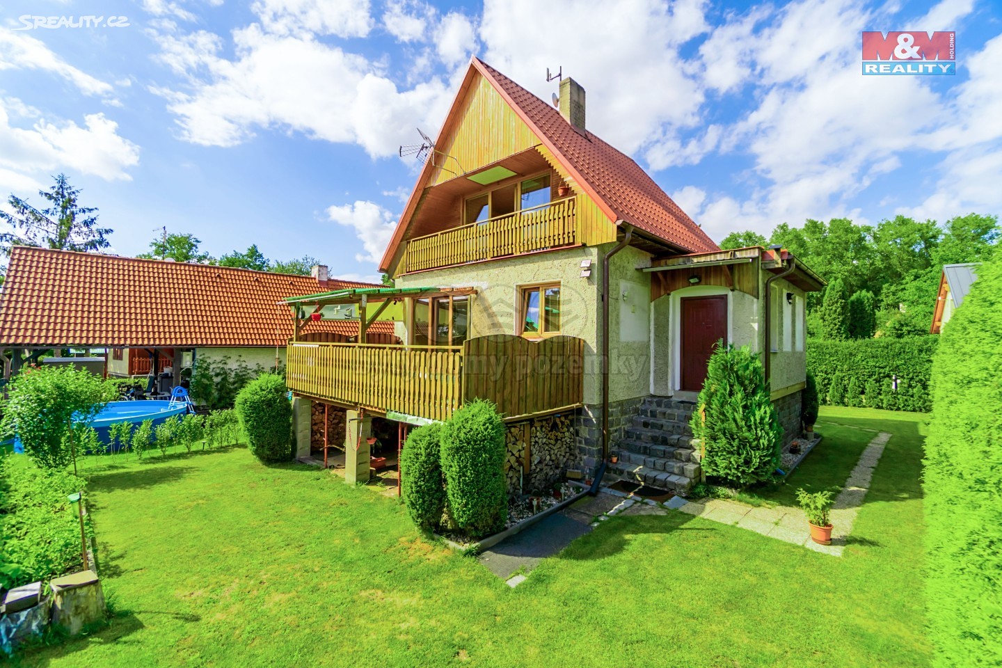 Prodej  chaty 168 m², pozemek 267 m², Ovčáry, okres Kolín