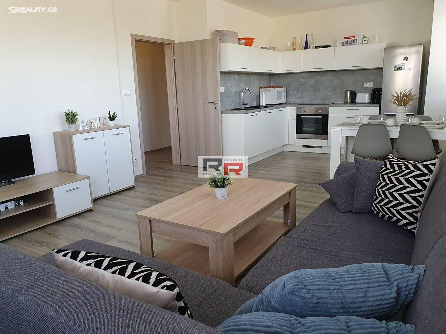 Pronájem bytu 2+kk 58 m², Edvarda Beneše, Olomouc - Řepčín