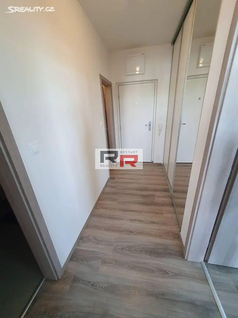 Pronájem bytu 2+kk 58 m², Edvarda Beneše, Olomouc - Řepčín