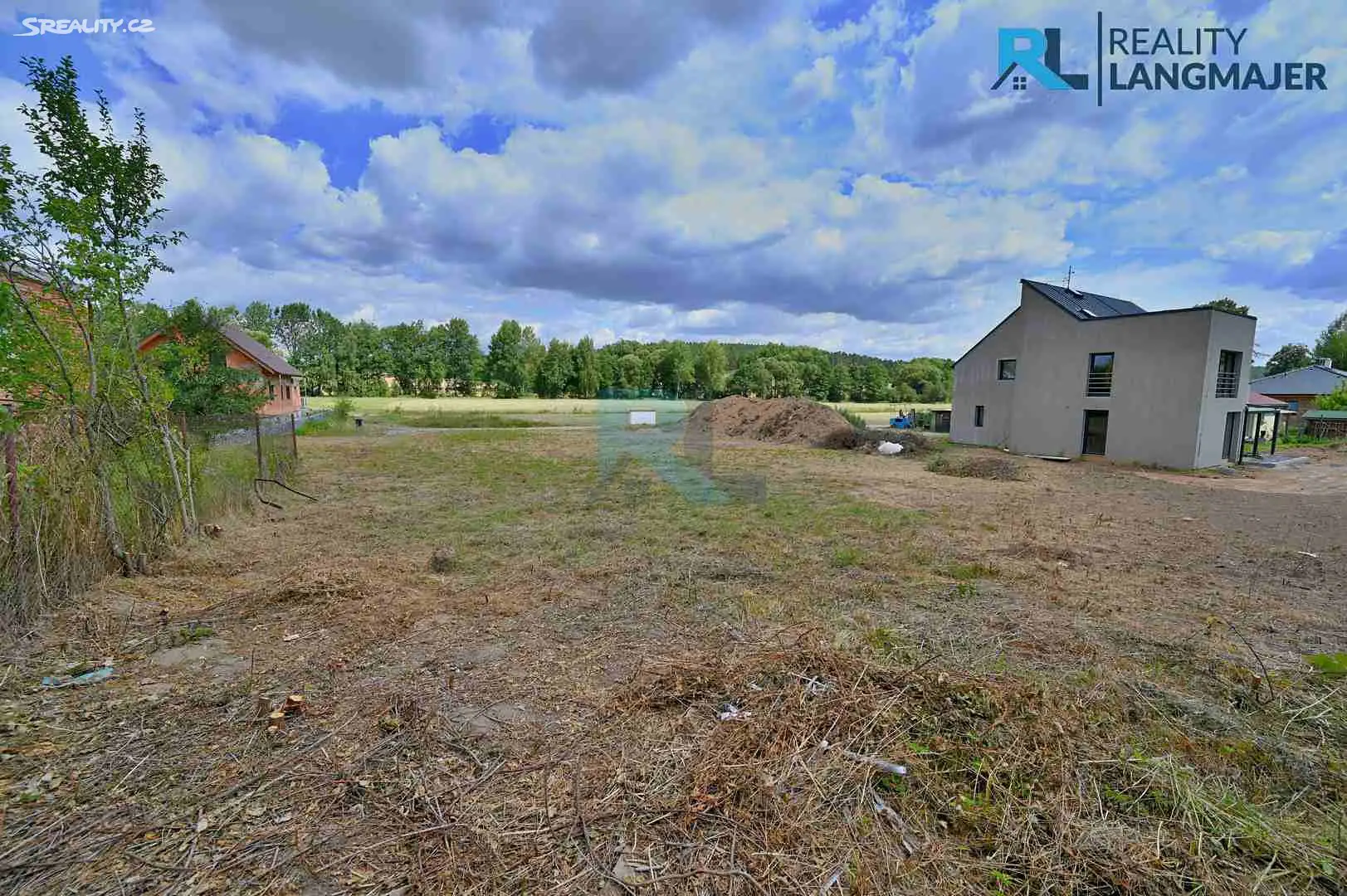 Prodej  stavebního pozemku 646 m², Ledce, okres Plzeň-sever