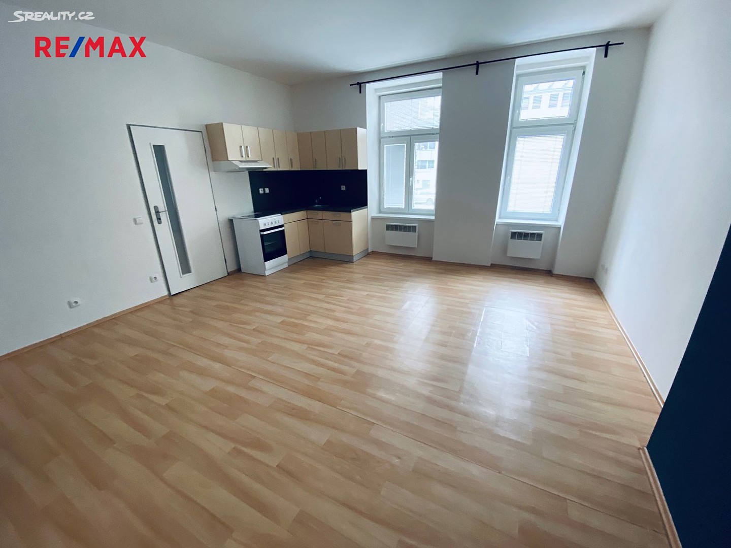 Pronájem bytu 1+kk 38 m², Klatovská třída, Plzeň - Jižní Předměstí