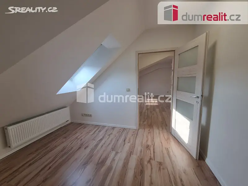 Pronájem bytu 2+kk 48 m², Legerova, Kolín - Kolín III