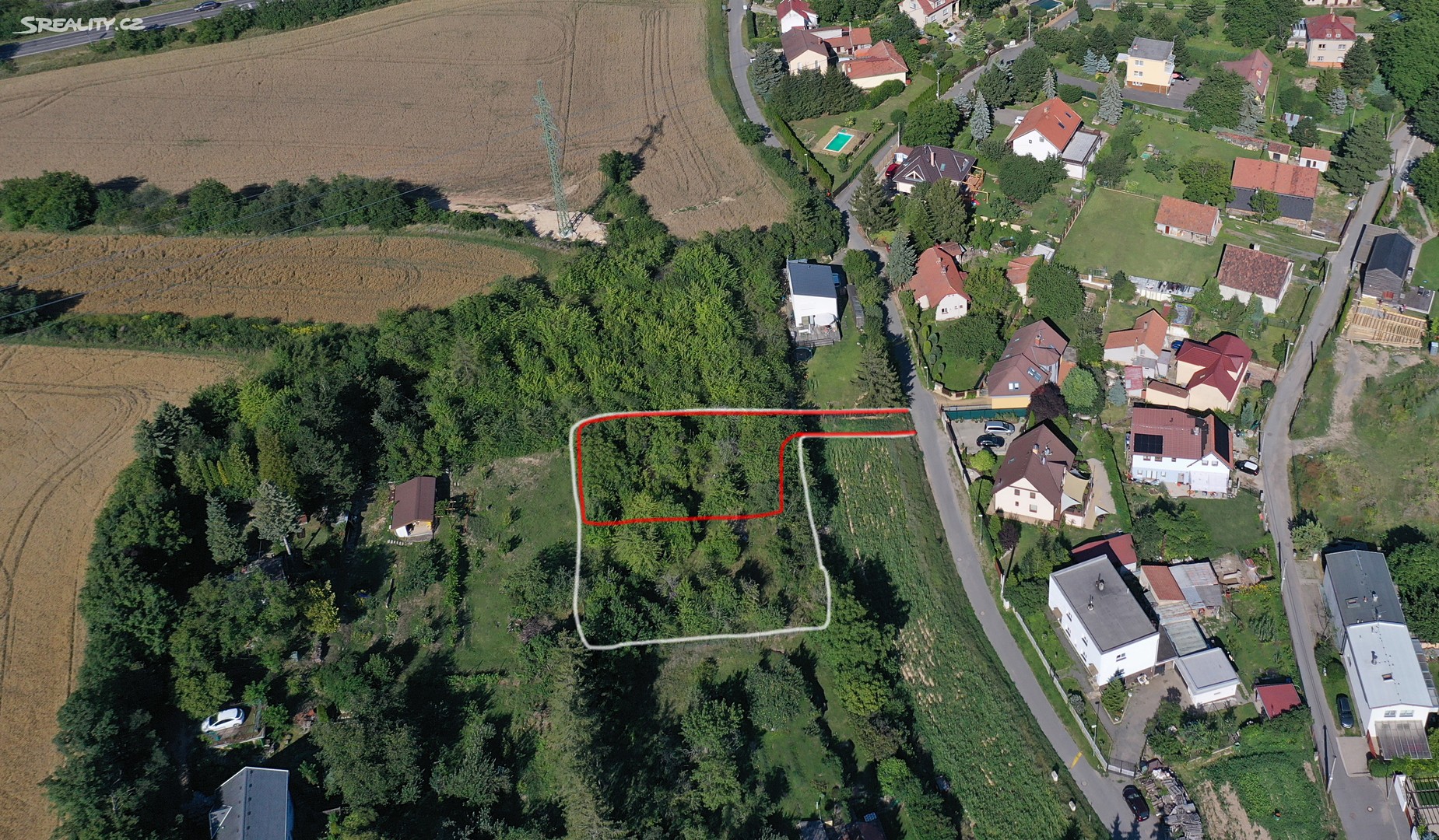 Prodej  stavebního pozemku 650 m², Statenice - Černý Vůl, okres Praha-západ