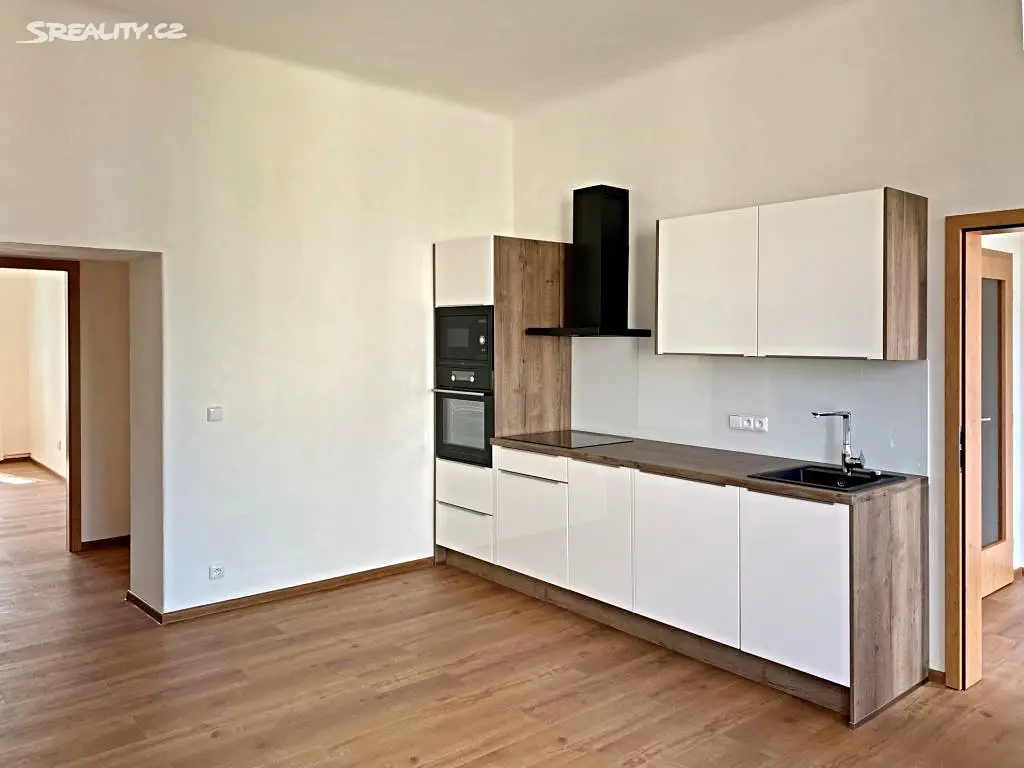 Pronájem bytu 2+1 65 m², Štefánikova, Brno