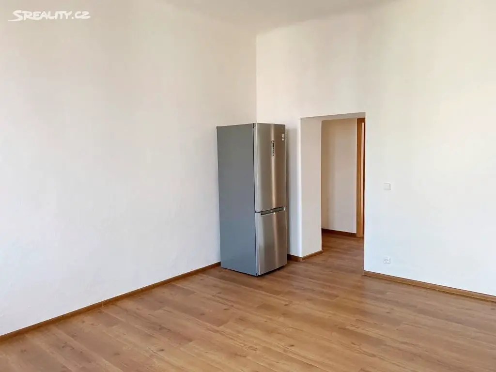 Pronájem bytu 2+1 65 m², Štefánikova, Brno