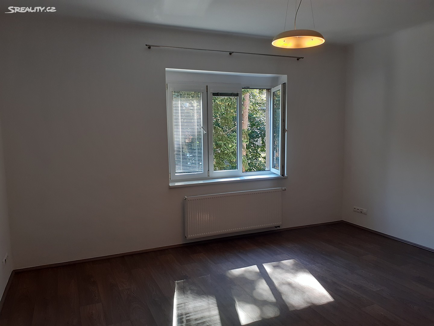 Pronájem bytu 2+1 73 m², U družstev, Praha - Nusle