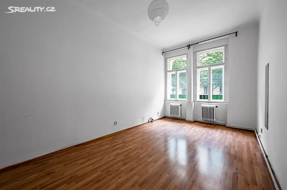 Pronájem bytu 3+1 100 m², Krkonošská, Praha 2 - Vinohrady