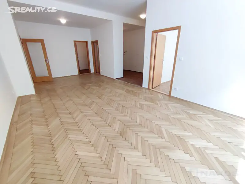 Pronájem bytu 3+kk 106 m², Ječná, Praha 2 - Nové Město
