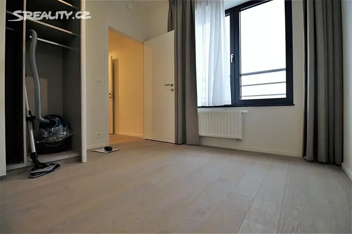 Pronájem bytu 3+kk 110 m², Italská, Praha 2 - Vinohrady