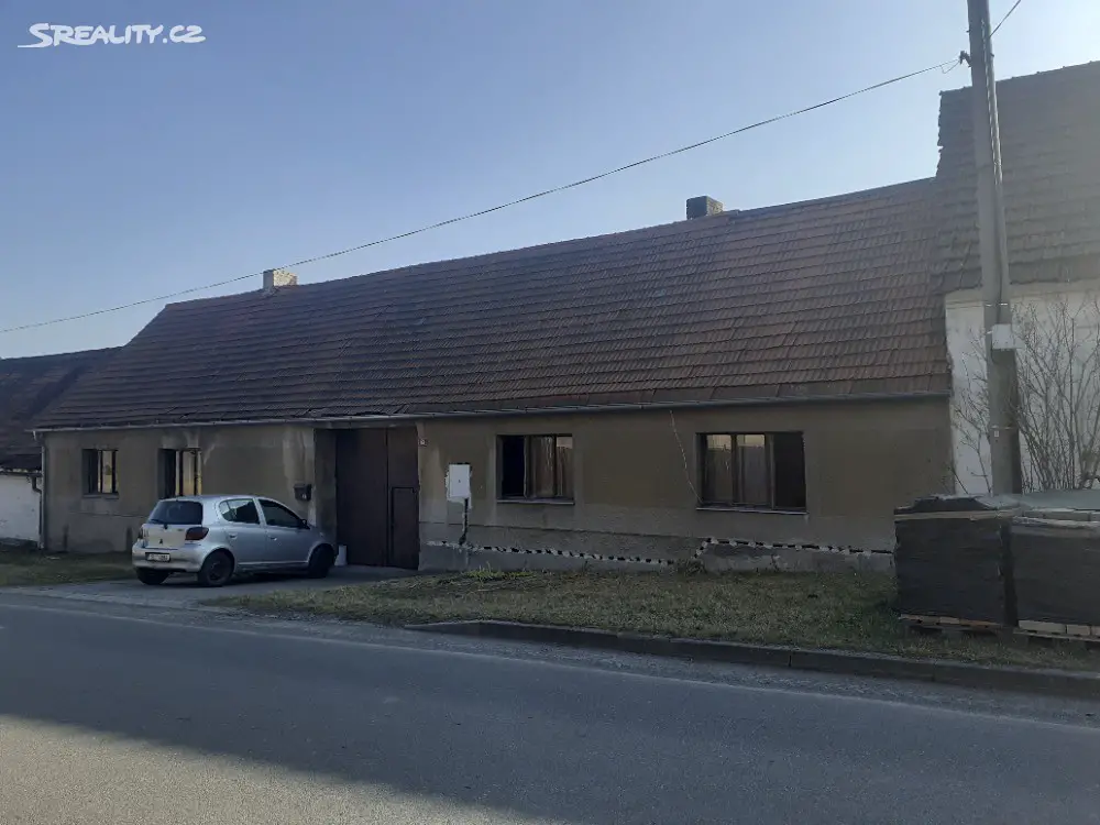 Prodej  rodinného domu 2 235 m², pozemek 2 235 m², Neustupov, okres Benešov