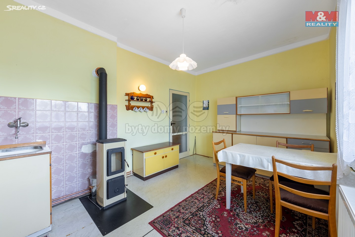 Prodej bytu 2+1 53 m², Kolová, okres Karlovy Vary