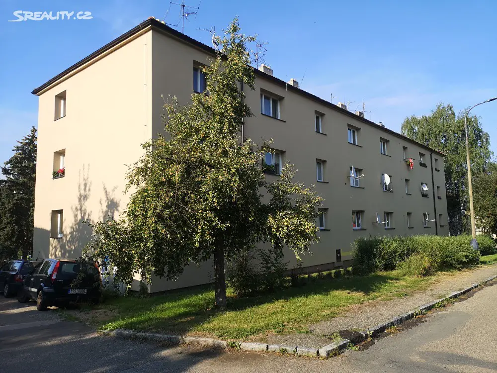 Prodej bytu 3+kk 65 m², Ladova, Benešov