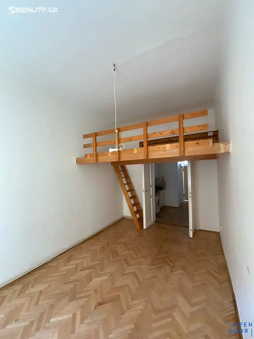 Pronájem bytu 1+1 36 m², Bořivojova, Praha 3 - Žižkov