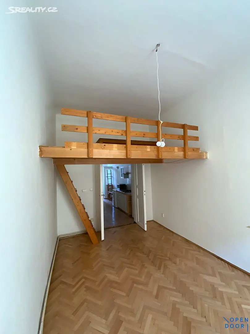 Pronájem bytu 1+1 36 m², Bořivojova, Praha 3 - Žižkov