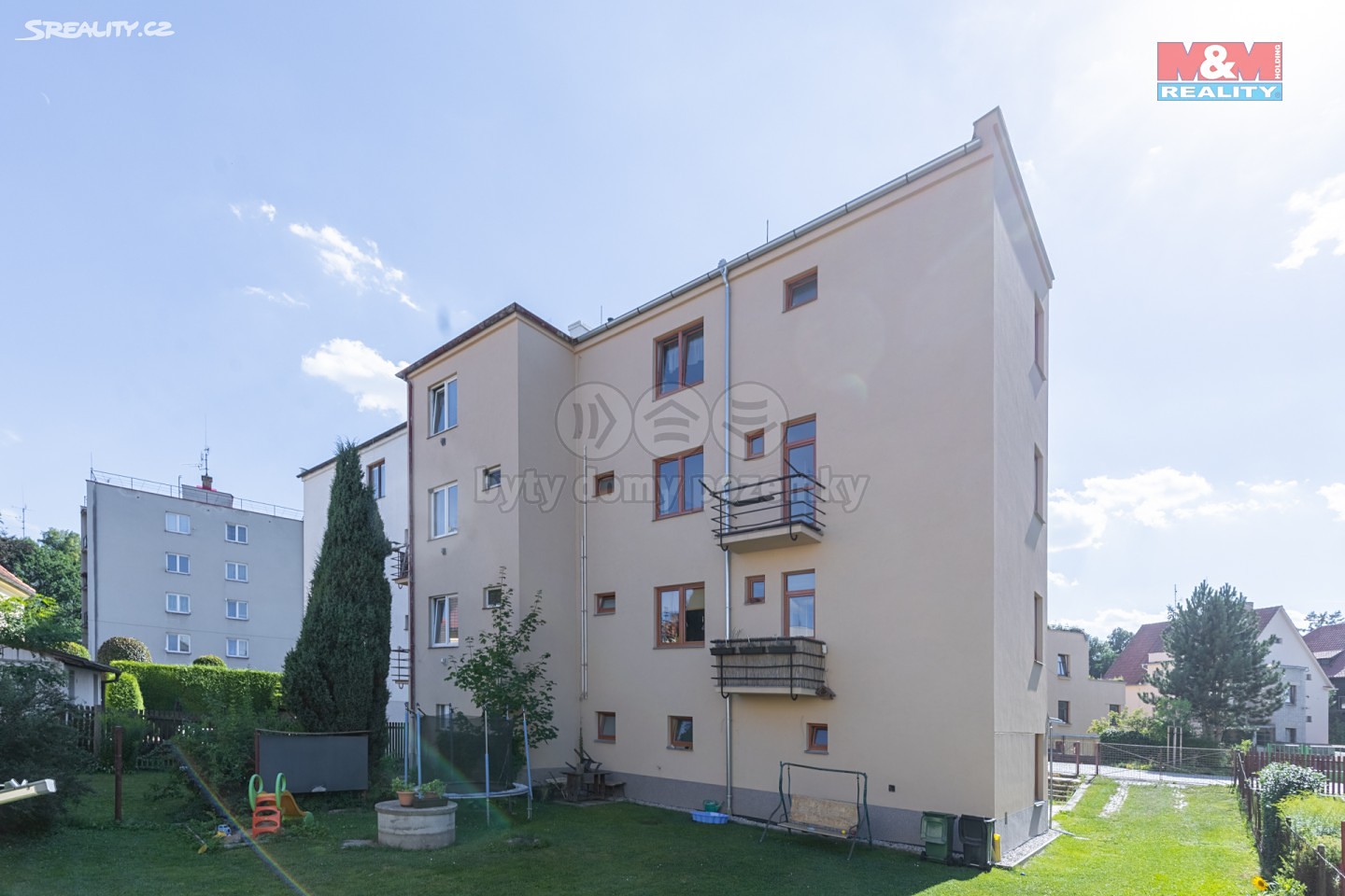 Prodej bytu 2+1 75 m², Smetanova, Blatná