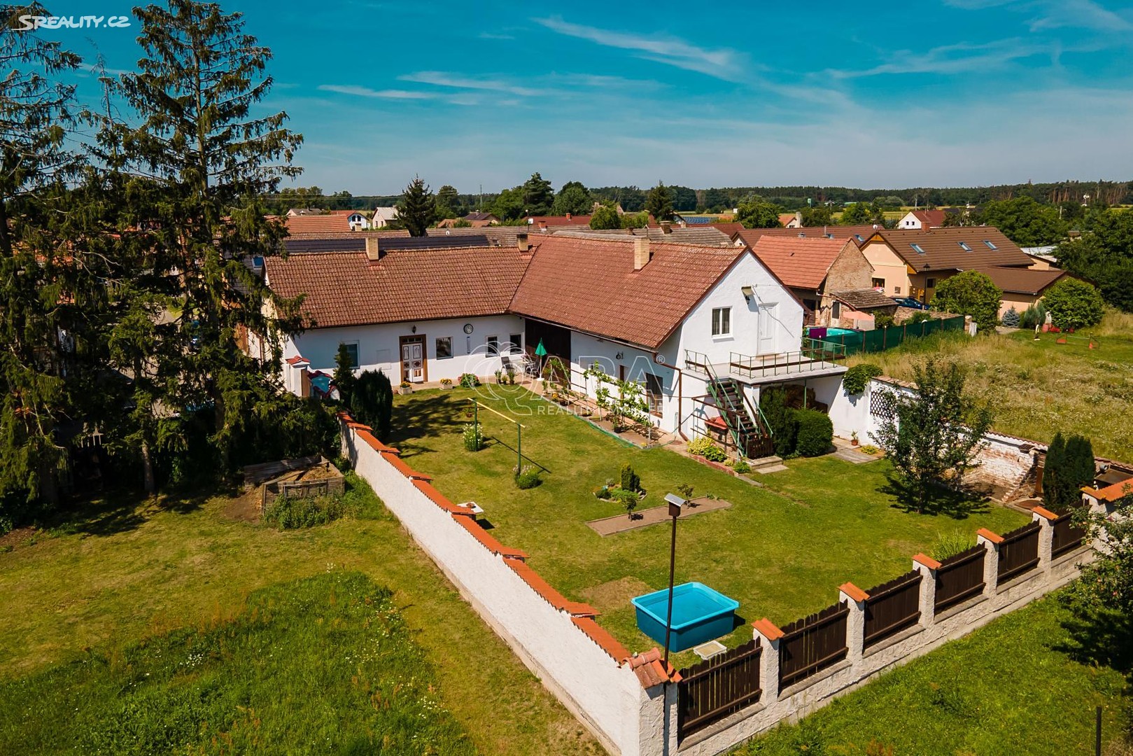 Prodej  rodinného domu 204 m², pozemek 631 m², Oseček, okres Nymburk