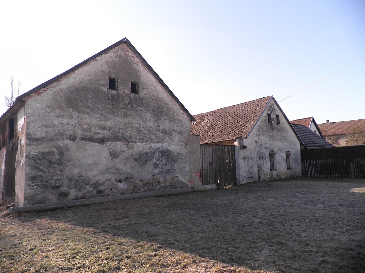 Prodej  zemědělské usedlosti 80 m², pozemek 643 m², Popelín - Horní Olešná, okres Jindřichův Hradec