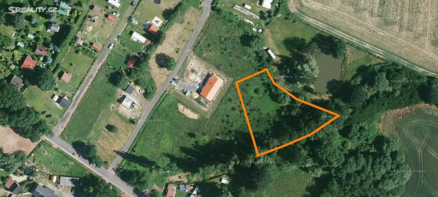 Prodej  stavebního pozemku 2 207 m², Okrouhlá - Jesenice, okres Cheb
