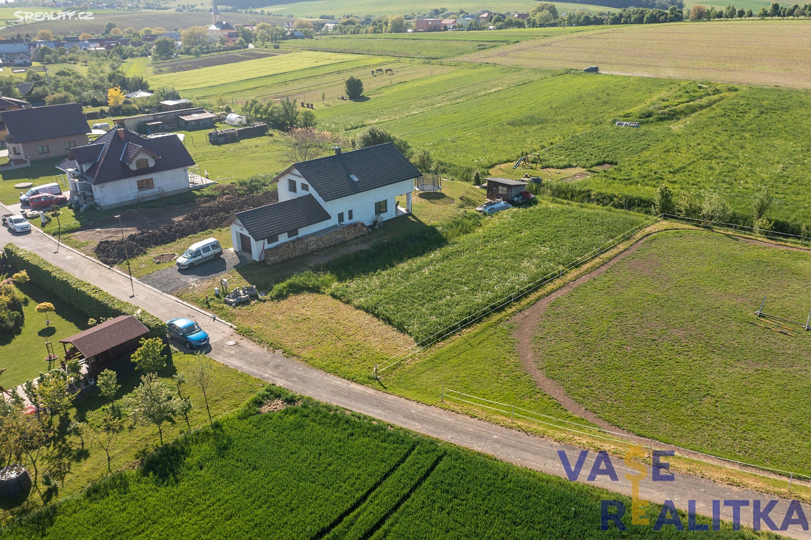 Prodej  stavebního pozemku 1 679 m², Prusinovice, okres Kroměříž