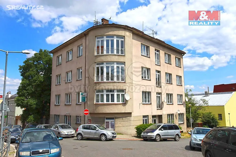 Pronájem bytu 1+1 30 m², Krčínova, Kolín - Kolín II