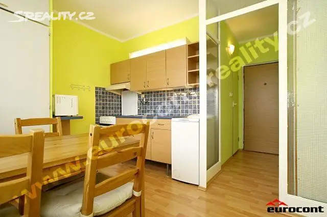 Pronájem bytu 1+1 36 m², Svépomoci, Praha 5 - Zbraslav