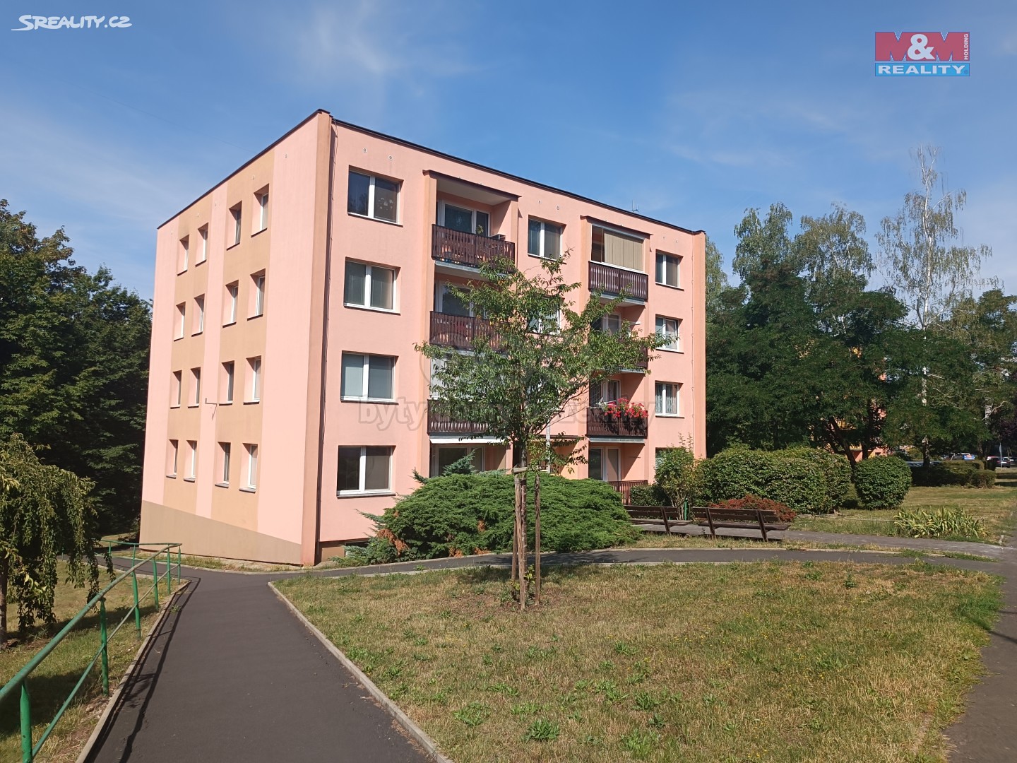Pronájem bytu 1+1 35 m², Jana Zajíce, Ústí nad Labem - Severní Terasa