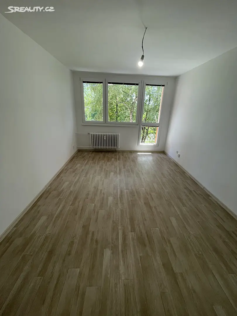 Pronájem bytu 2+1 58 m², Bulharská, Nový Jičín