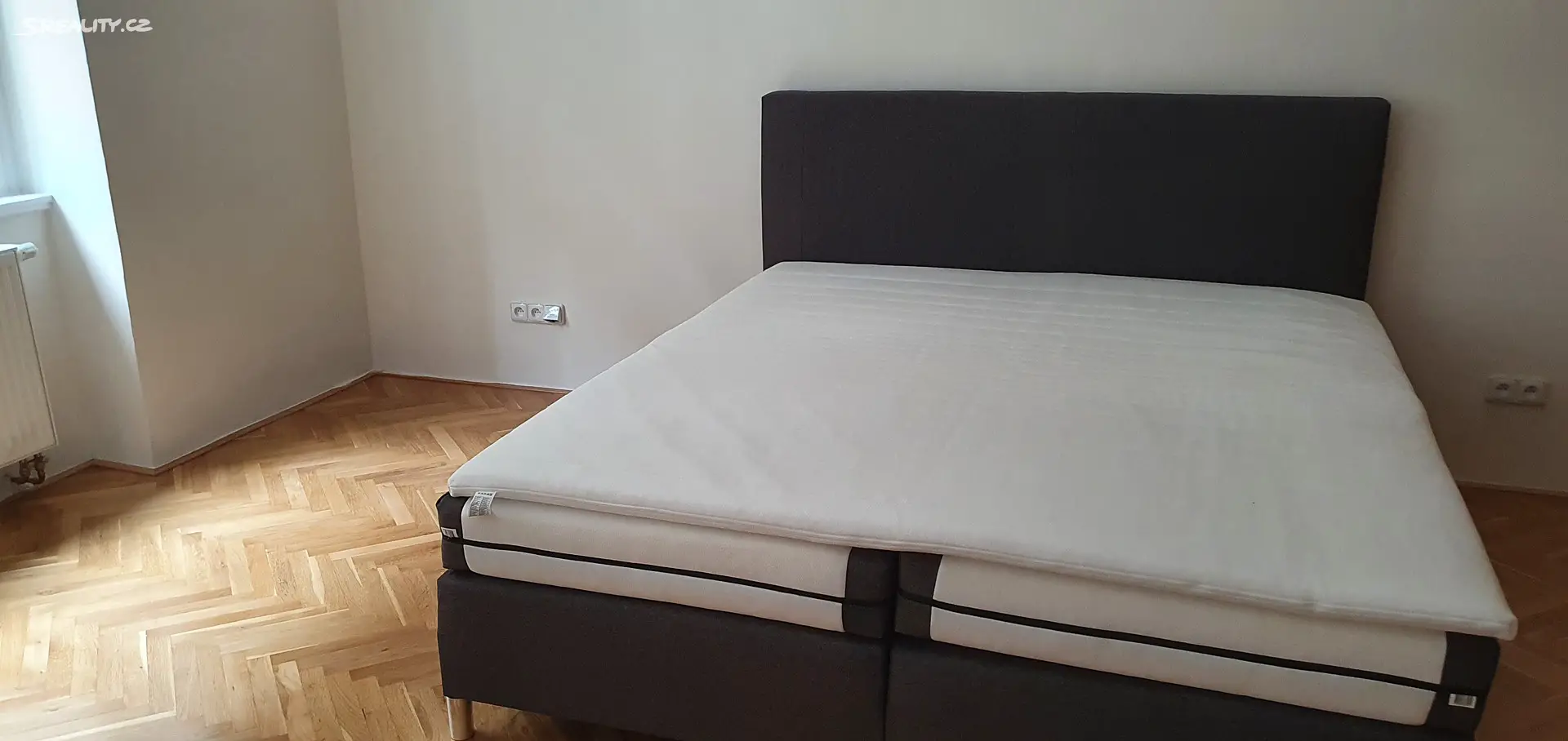 Pronájem bytu 2+kk 50 m², Podskalská, Praha 2 - Nové Město