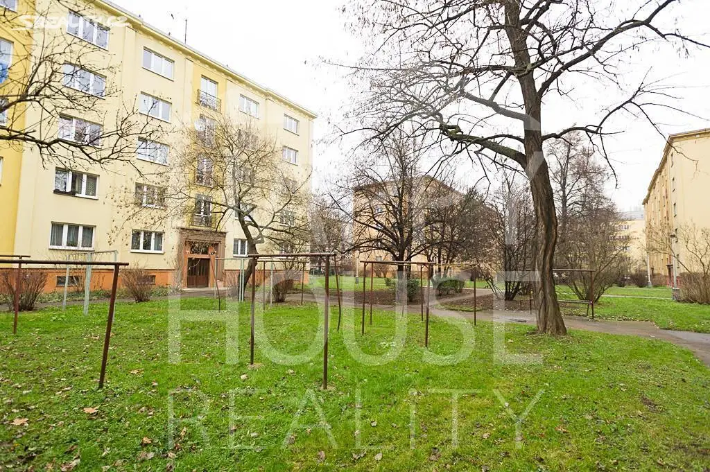 Pronájem bytu 3+1 70 m², Herálecká III, Praha 4 - Krč
