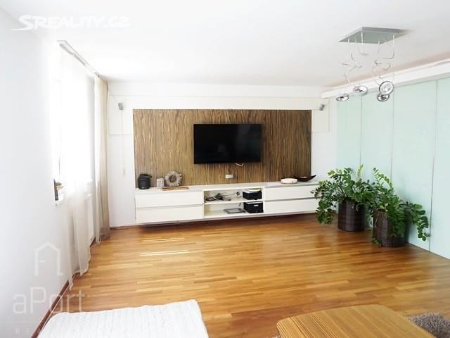 Pronájem bytu 4+kk 141 m² (Mezonet), Lidická, Brno - Veveří